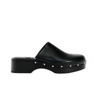 NWOT. Zara Black Studded Clogs. Size 6,5.